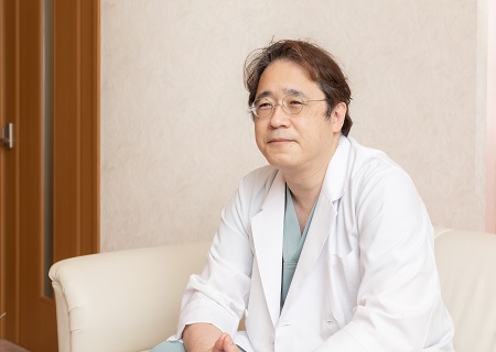 美容外科の道に進まれたきっかけを教えてください